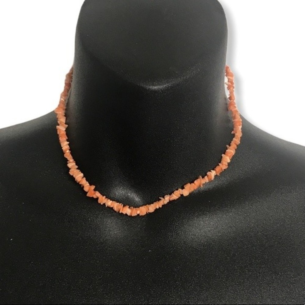Vintage Necklace Coral Rock puka shell Layered Design screw closure size 7”